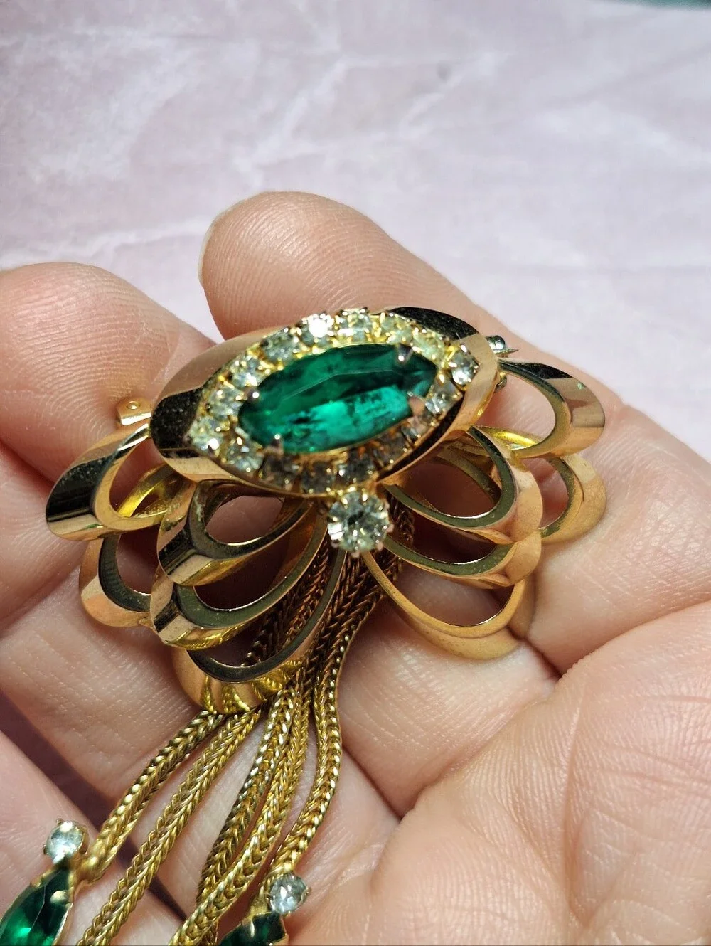 Signed KRAMER VINTAGE BROOCH ! **RARE**